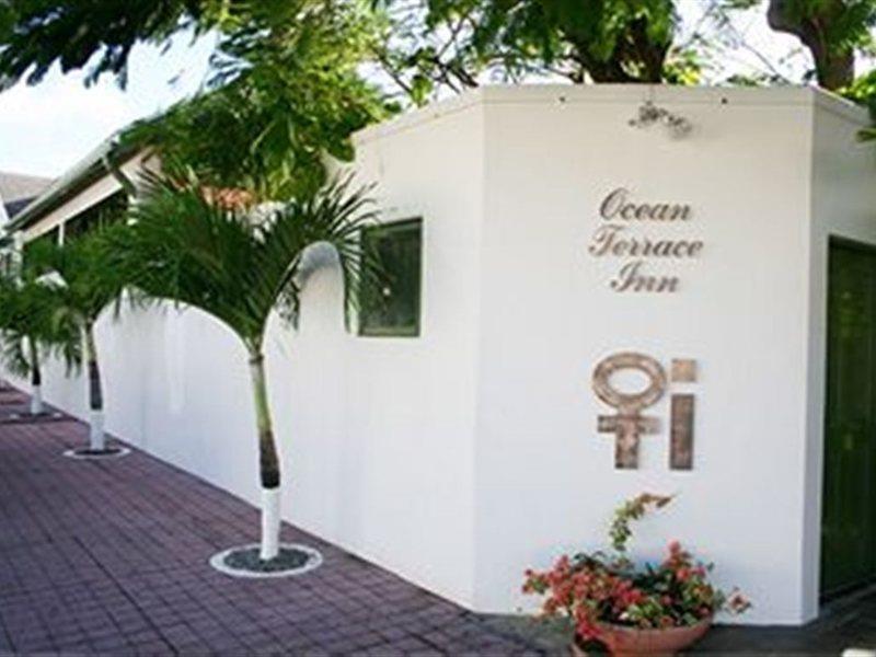 Ocean Terrace Inn Hotel バセテール エクステリア 写真